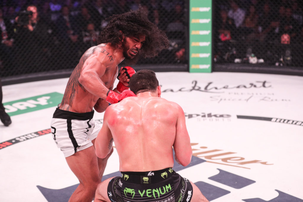 Benson Henderson does battle inside the Bellator cage