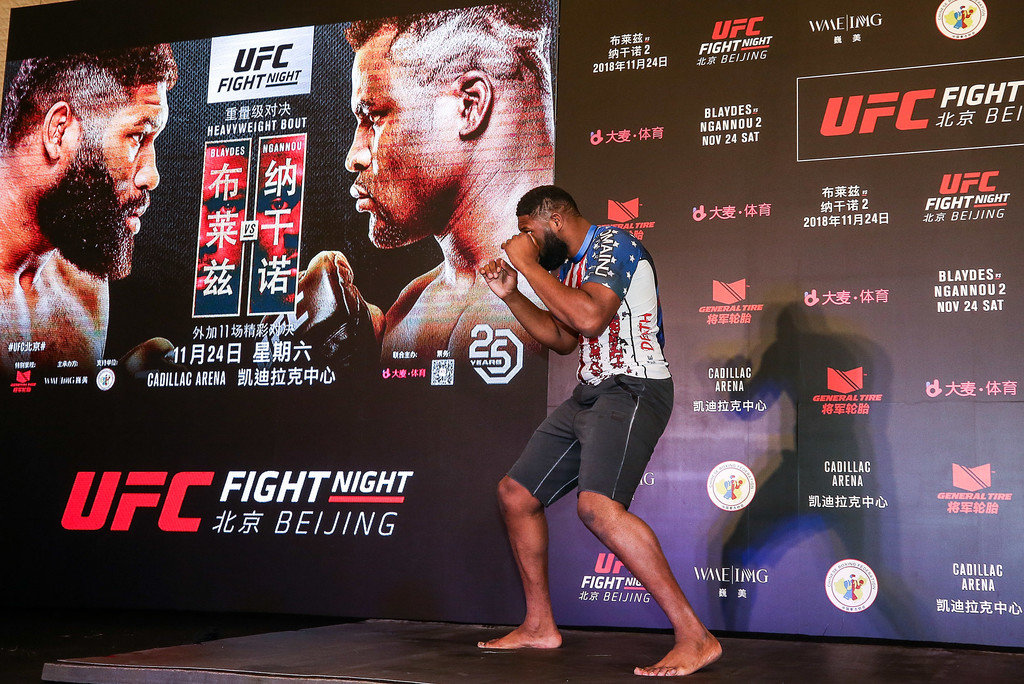 Curtis Blaydes during an open workout in Beijing, China