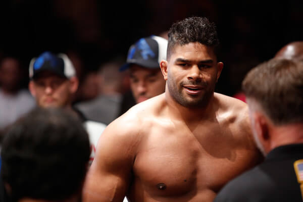 Alistair Overeem prepares for his UFC 209 fight