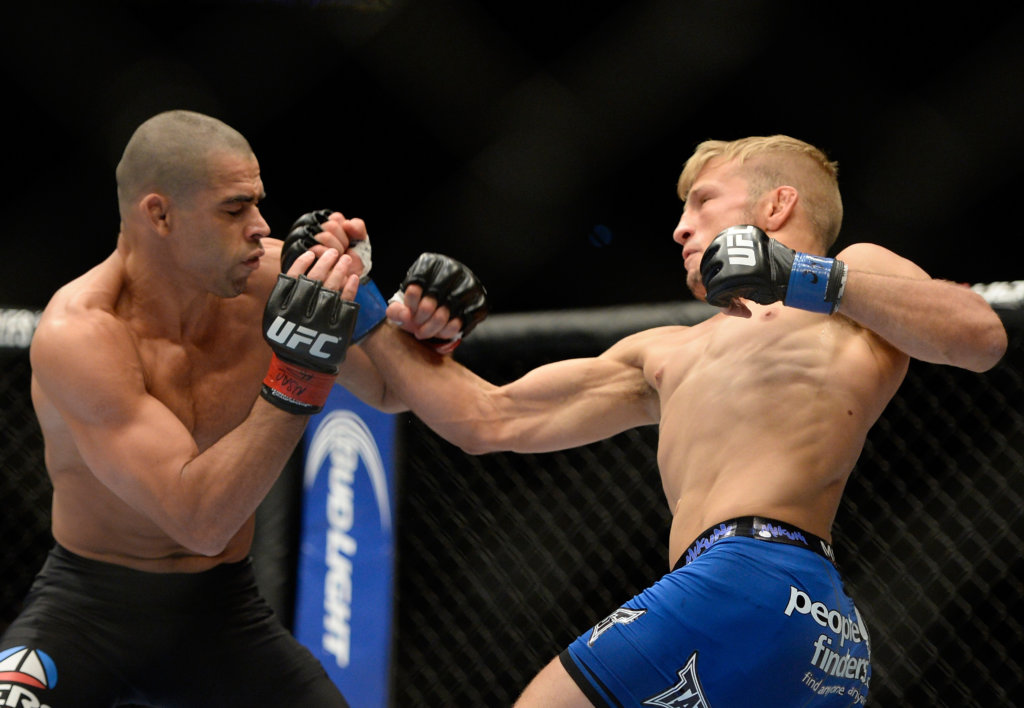 UFC 173: Barao v Dillashaw